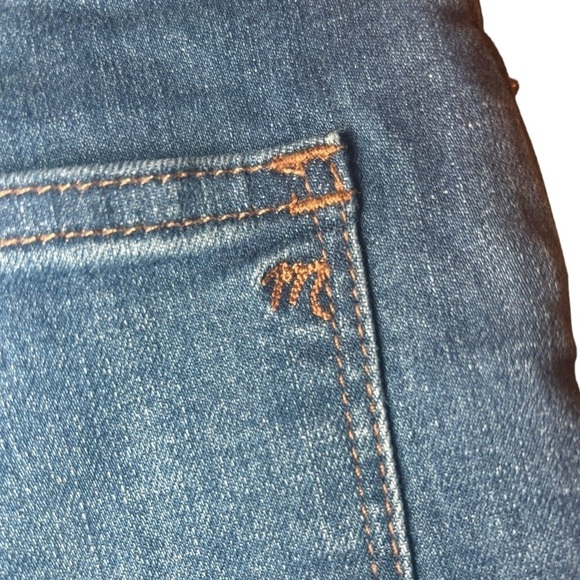 Madewell Women’s High-Rise Denim Shorts- Gosford Wash/ Size 30 - Picture 5 of 8
